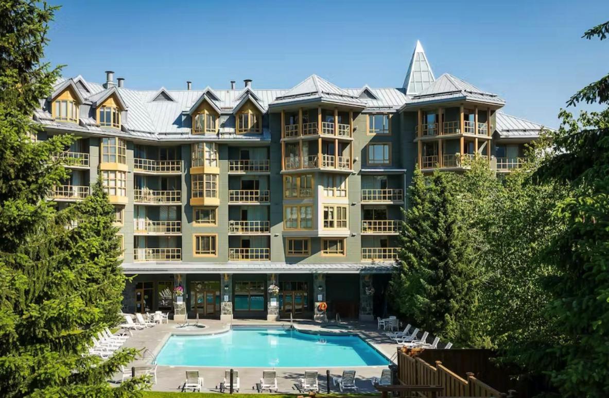 Newly Renovated Suite In Whistler Village Sleeps 4 ภายนอก รูปภาพ